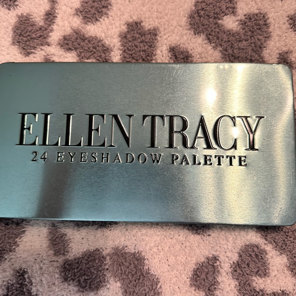 Eyeshadow Palette